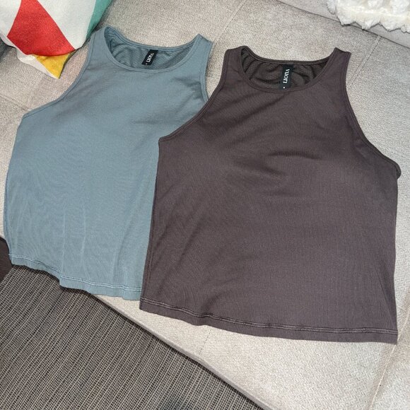 TWO Vuori Pose Plyo Tanks Green Brown Sz M - Picture 2 of 13